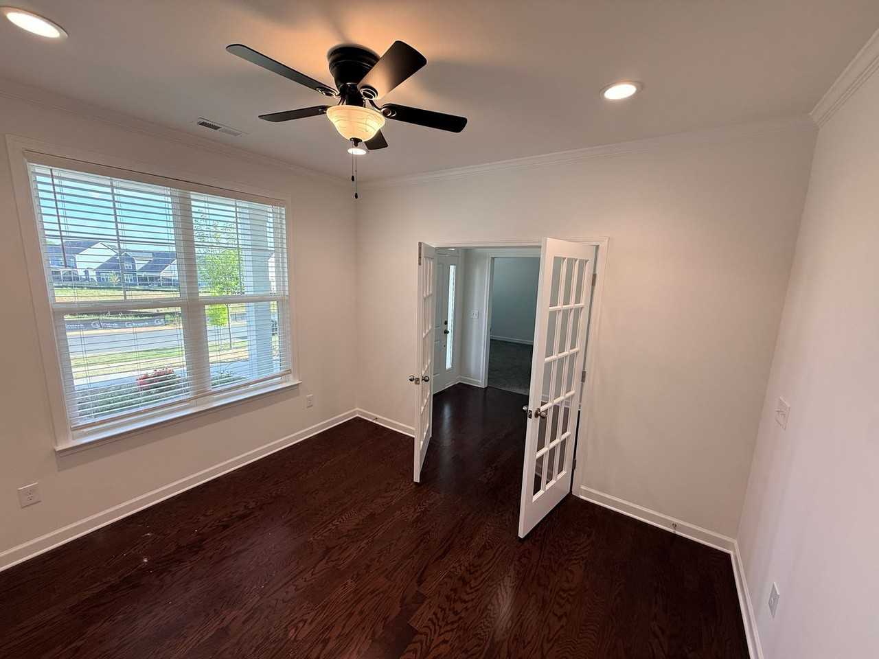 2567 Cornelius Pl Nw - Photo 5 of 31