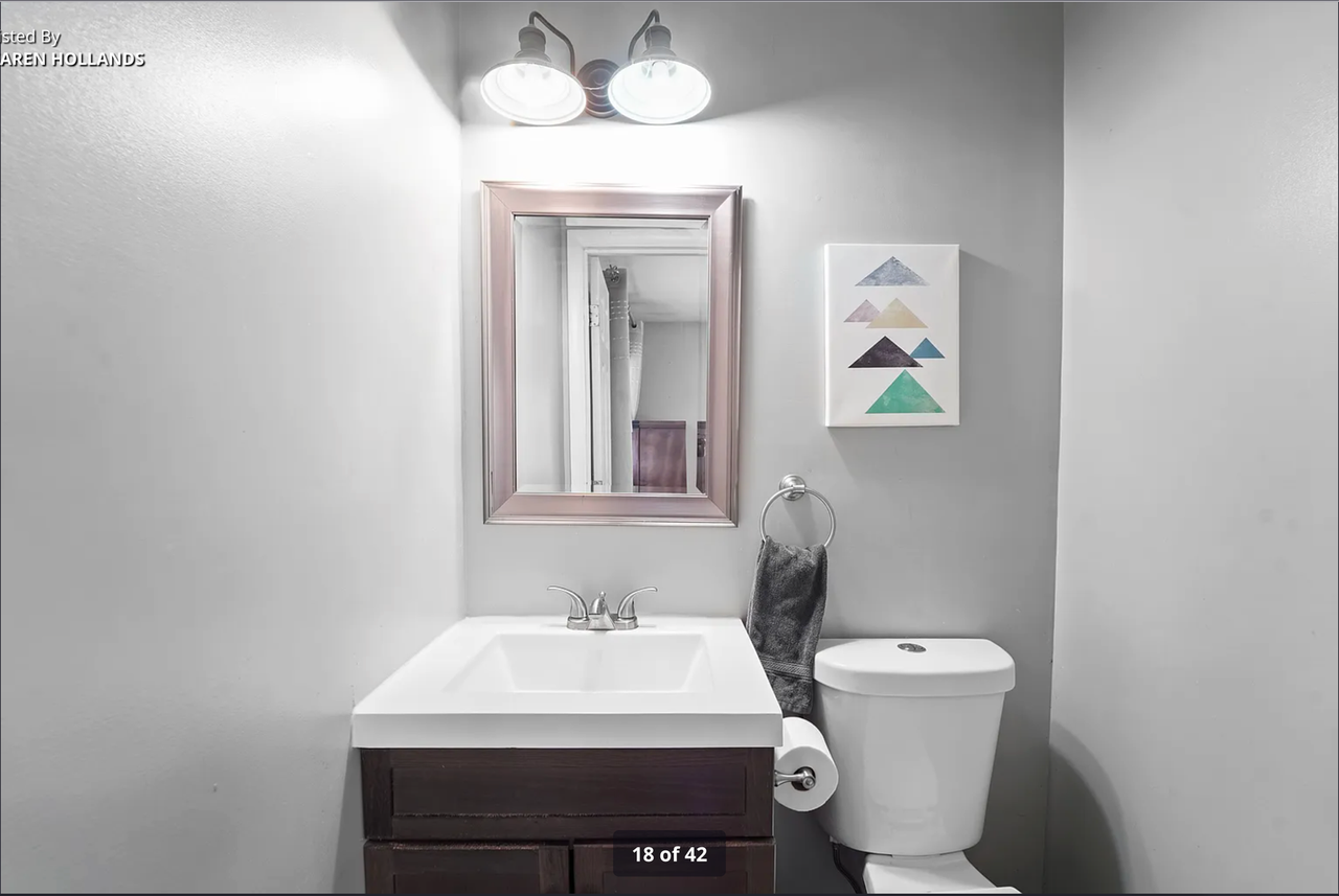 628 Coddington Rd - Photo 5 of 14