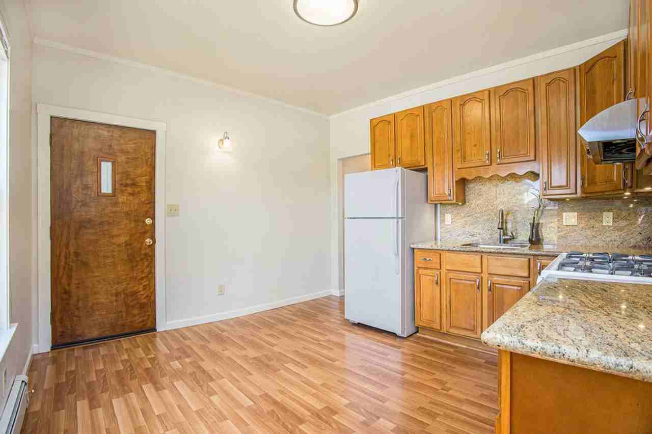 2229 San Jose Ave #B - Photo 6 of 10