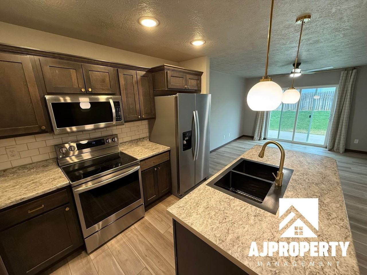 6516 W 6th Pl - Photo 4 of 27