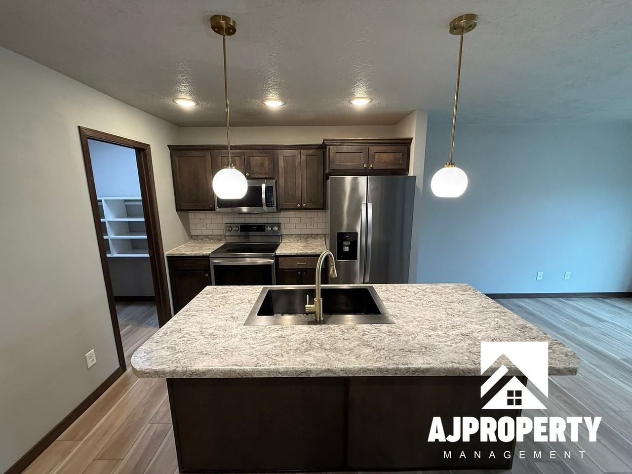 6516 W 6th Pl - Photo 5 of 27