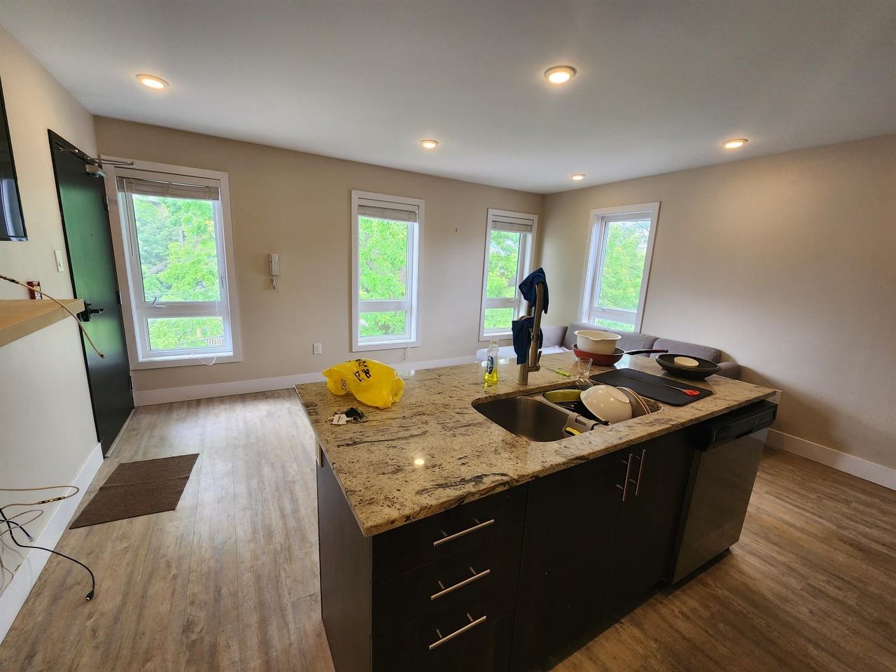 176 Greenfield Avenue - Photo 3 of 28