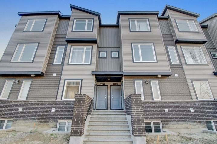 236 Livery - Photo 2 of 24