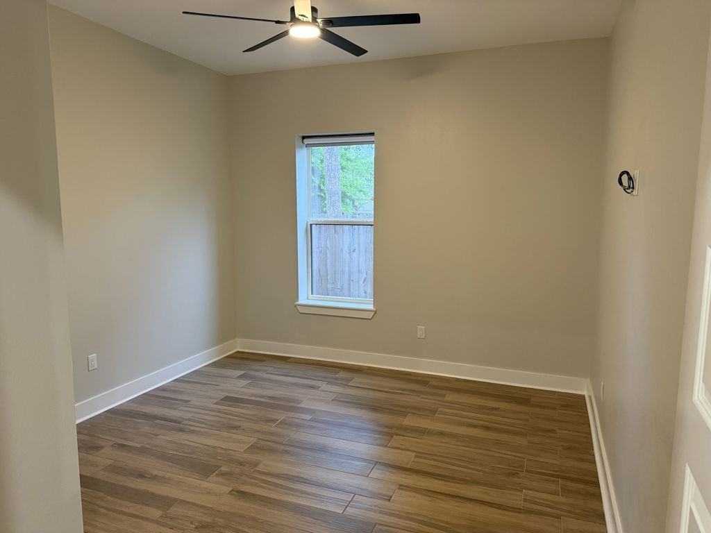 1903 Greenleaf St - Photo 7 of 13