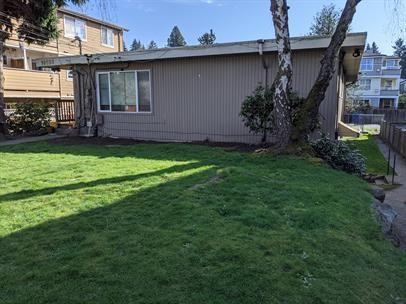 10550 Midvale Ave N #2 - Photo 7 of 9