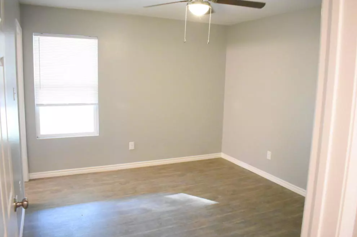 2107 Gasaway Rd #101 - Photo 3 of 9