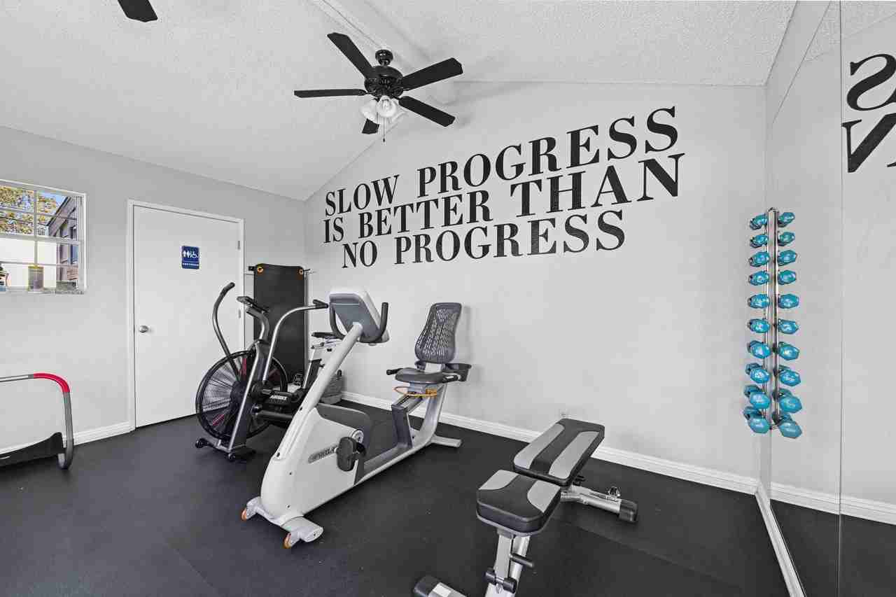 Sunnyside Senior Apartments - Photo 3 of 21