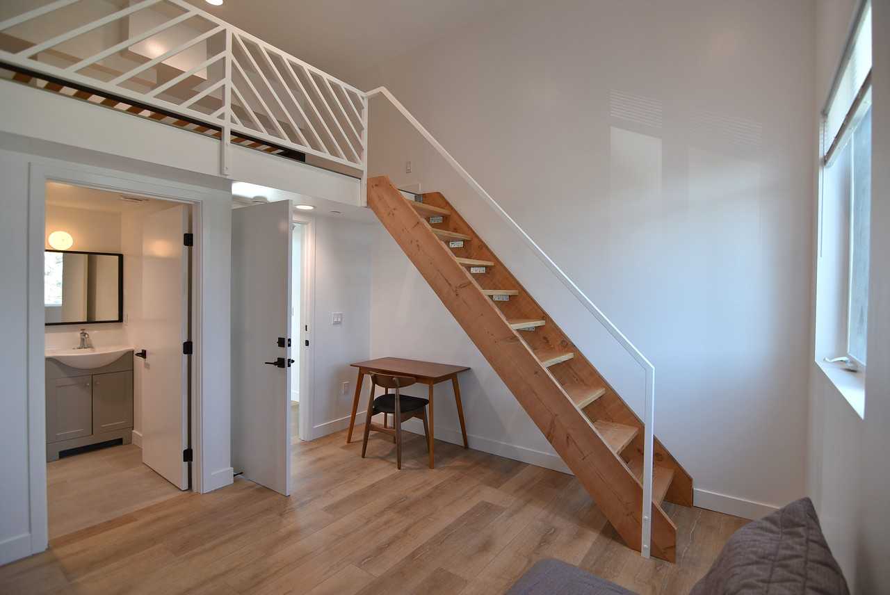 2533 S Curson Ave #3H - Photo 5 of 21