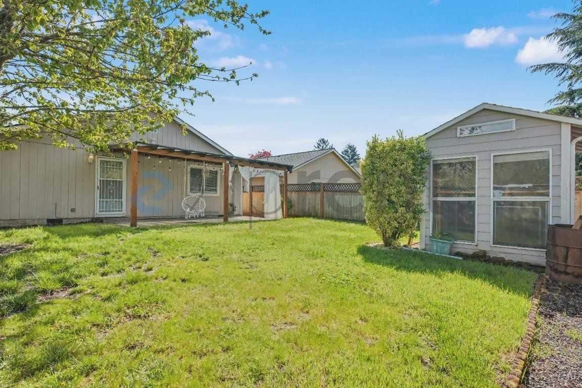 4528 Ne 123rd Ave - Photo 4 of 20