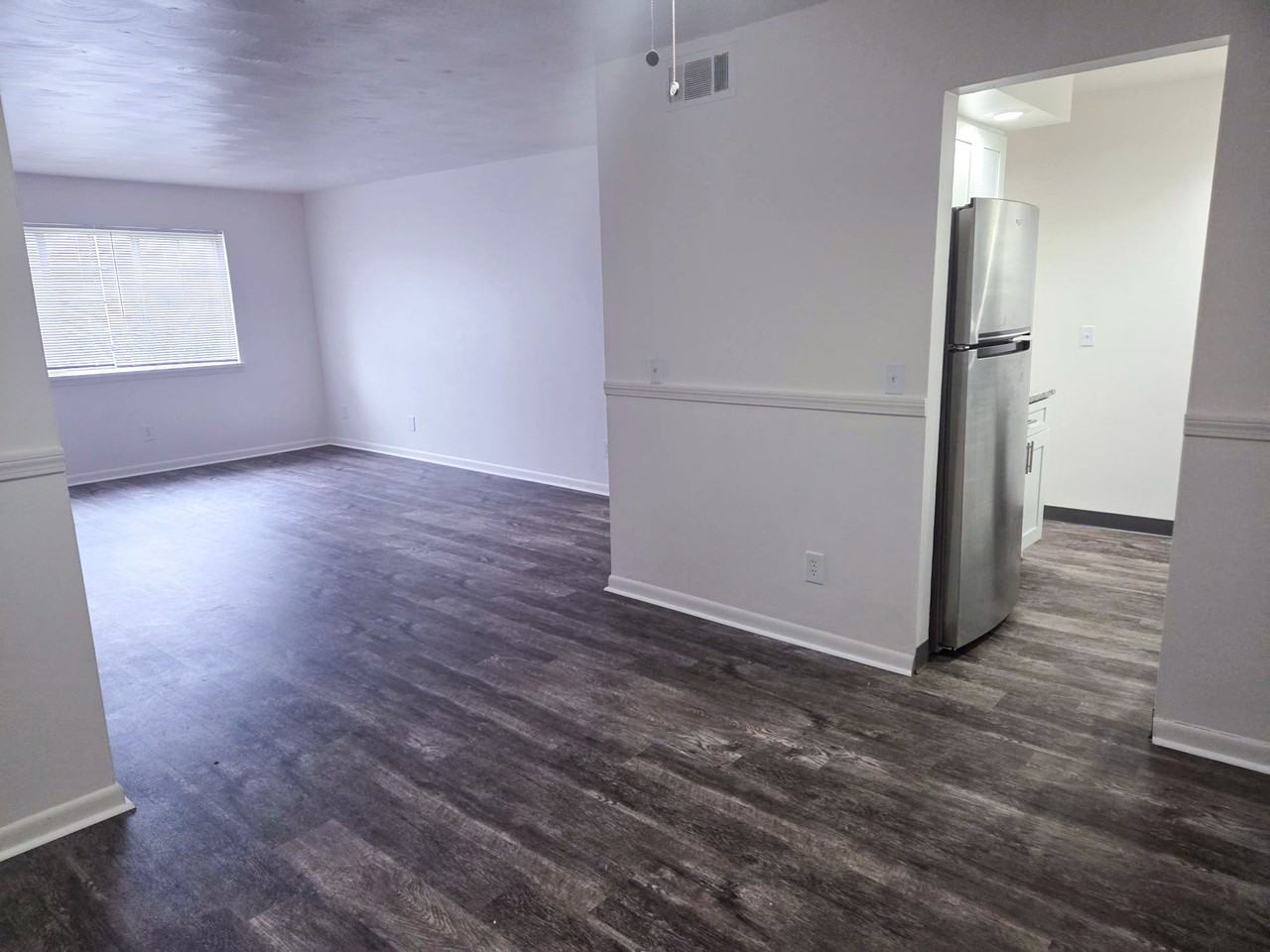 Imperial North Apartment Homes - Photo 7 of 29