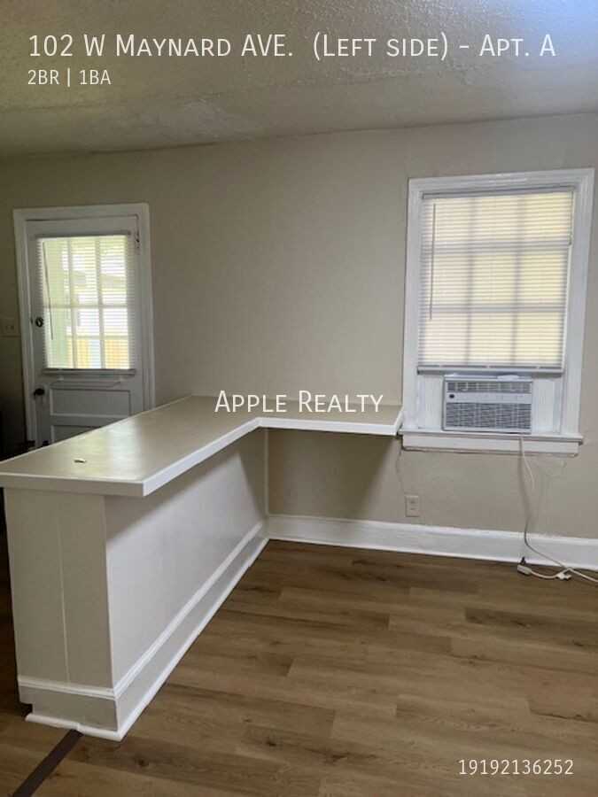 102 W Maynard Ave #A - Photo 4 of 15