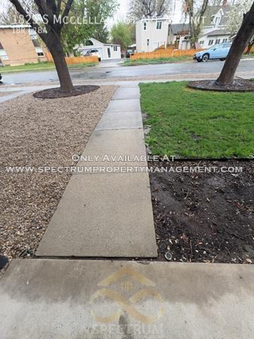 1825 S Mcclelland St Apt 2 #2 - Photo 3 of 18