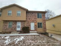 341 Ne Highland Ln - Photo 1 of 1