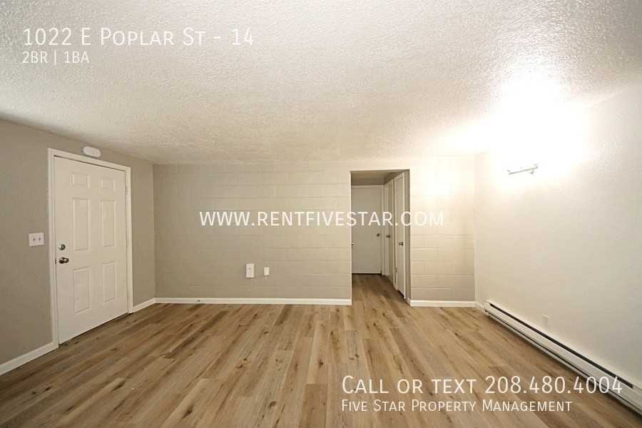 1022 E Poplar St #14 - Photo 3 of 12