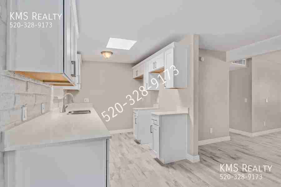 4539 S Camino Barrera - Photo 5 of 20