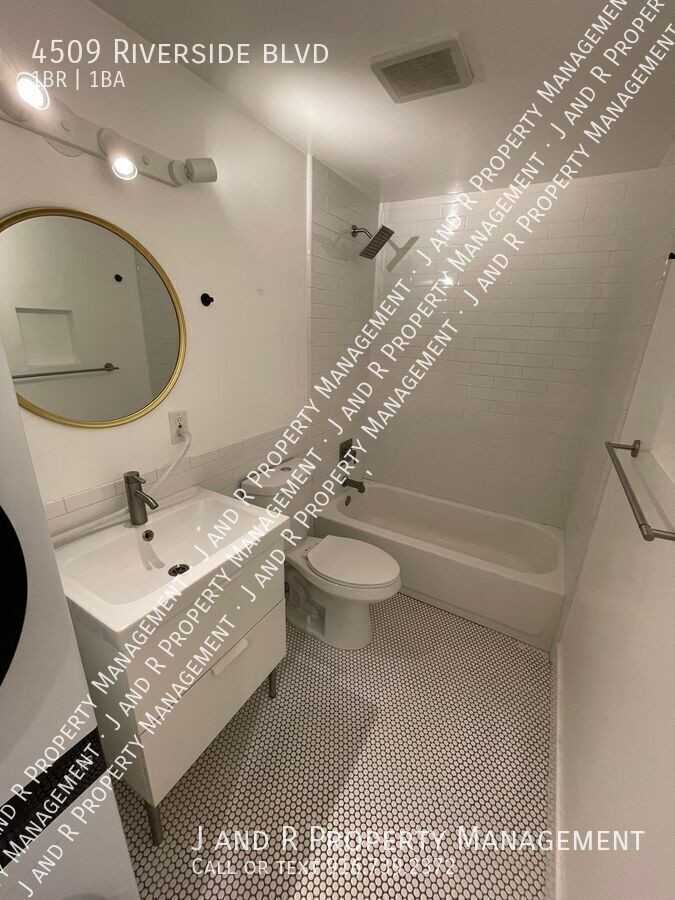 4509 Riverside Blvd - Photo 4 of 8