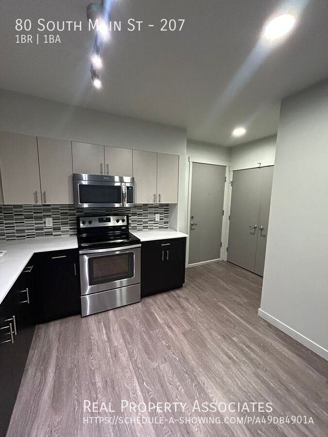 80 S Main St #207 - Photo 2 of 13