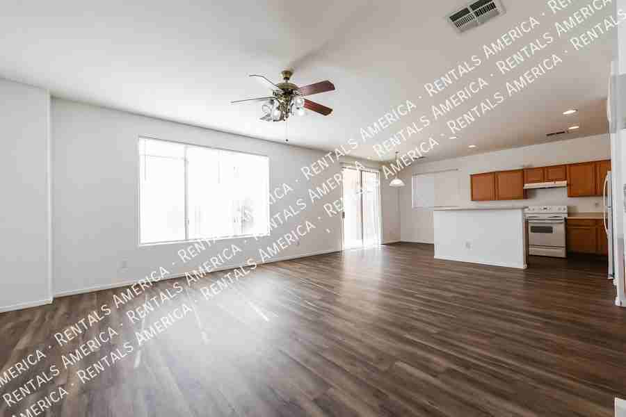 10417 W Windsor Ave - Photo 5 of 24