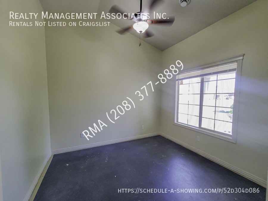 17659 Monarch Way - Photo 6 of 15