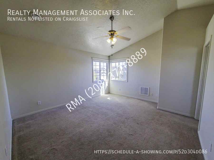 17659 Monarch Way - Photo 7 of 15