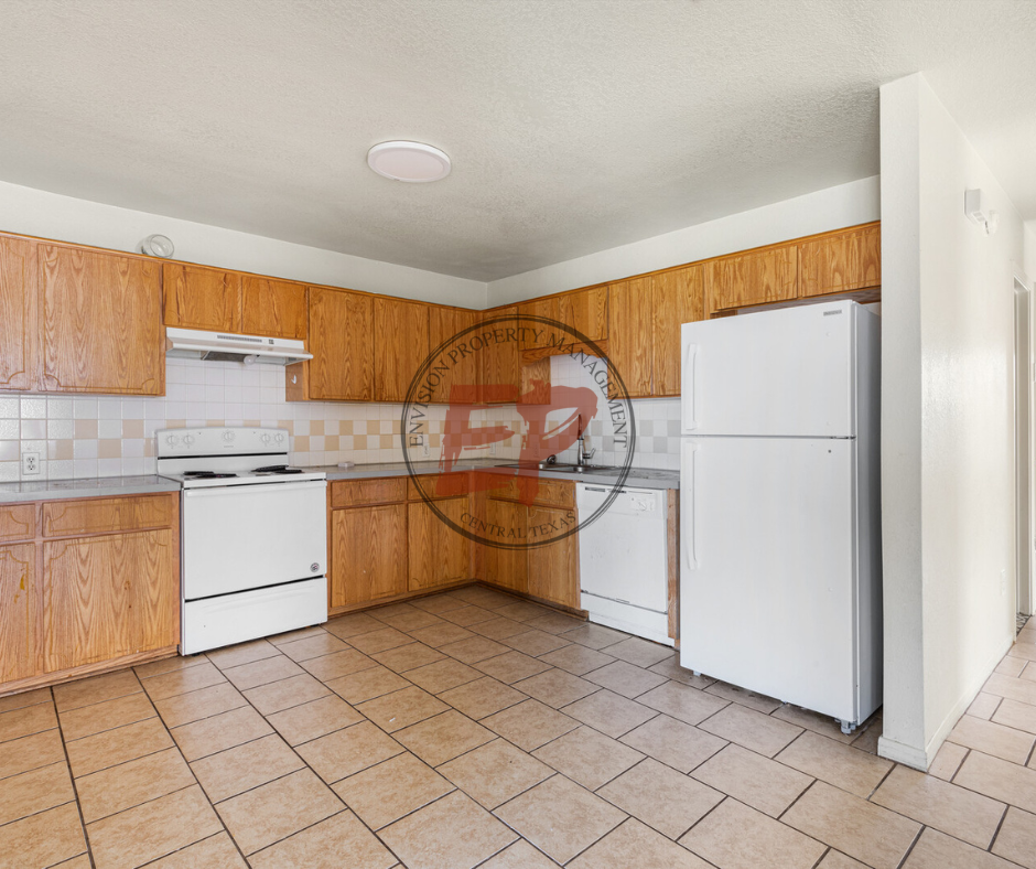 1623 Yuma Trl #A - Photo 4 of 7