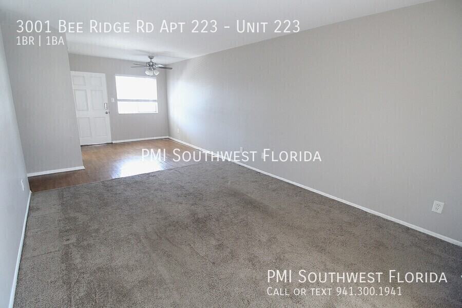3001 Bee Ridge Rd Apt 223 #223 - Photo 5 of 19