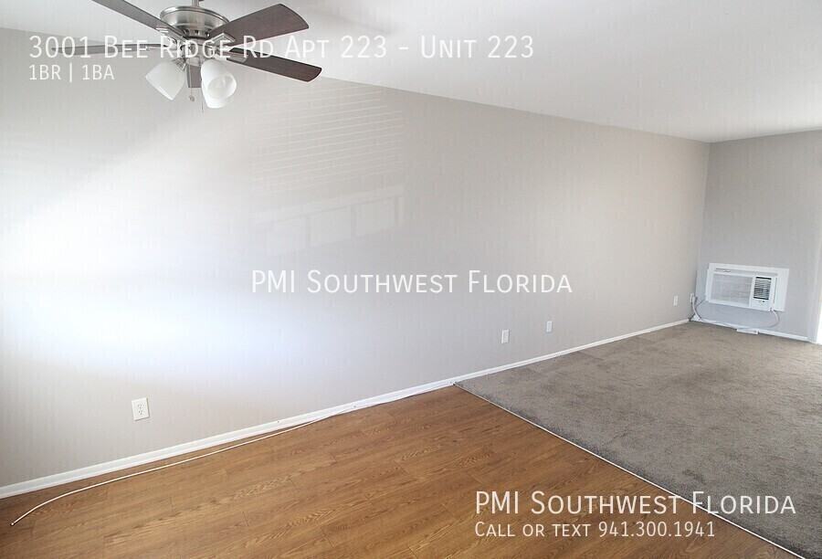 3001 Bee Ridge Rd Apt 223 #223 - Photo 2 of 19