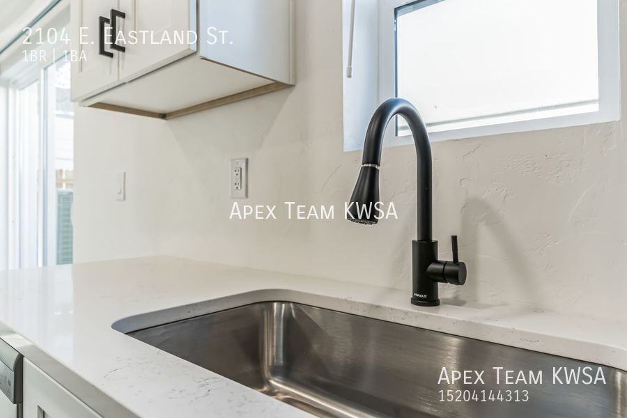 2104 E Eastland St - Photo 4 of 23