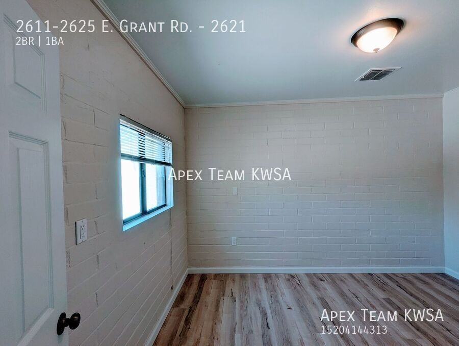 2611 E Grant Rd #2621 - Photo 3 of 10