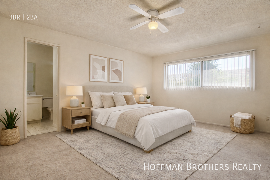 1036 S Wooster St #5 - Photo 5 of 9
