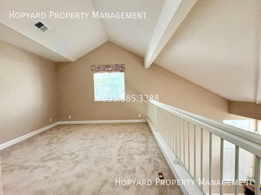 39882 Potrero Dr - Photo 4 of 8