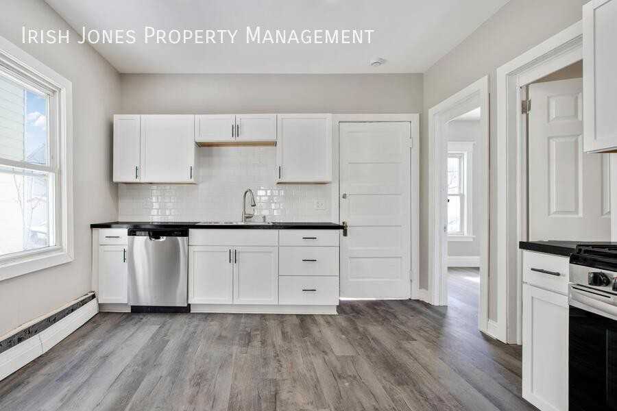 151 Hedley Pl - Photo 4 of 16