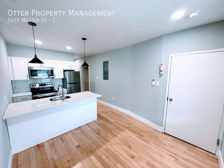 5429 Master St #1 - Photo 3 of 27