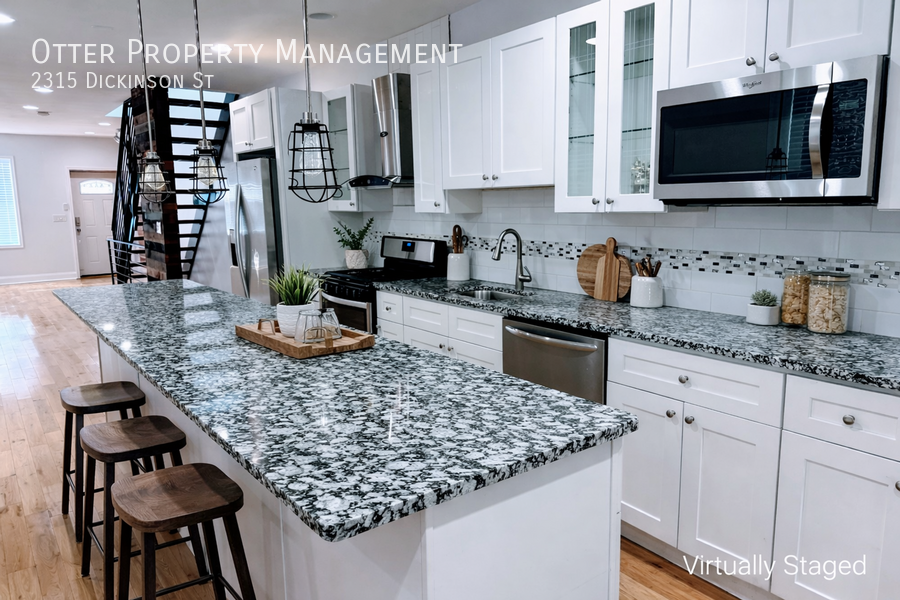 2315 Dickinson St - Photo 2 of 39