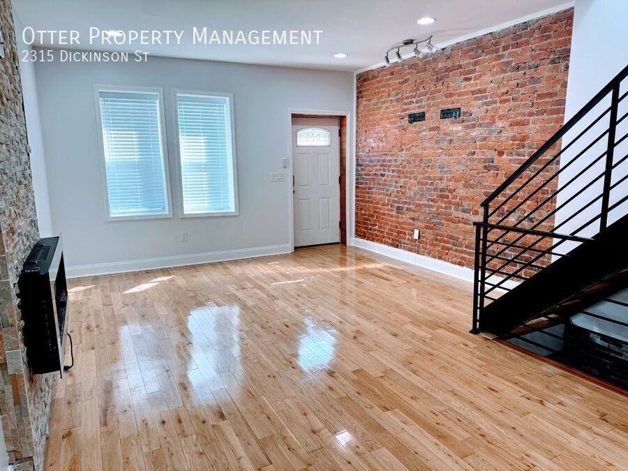 2315 Dickinson St - Photo 4 of 39