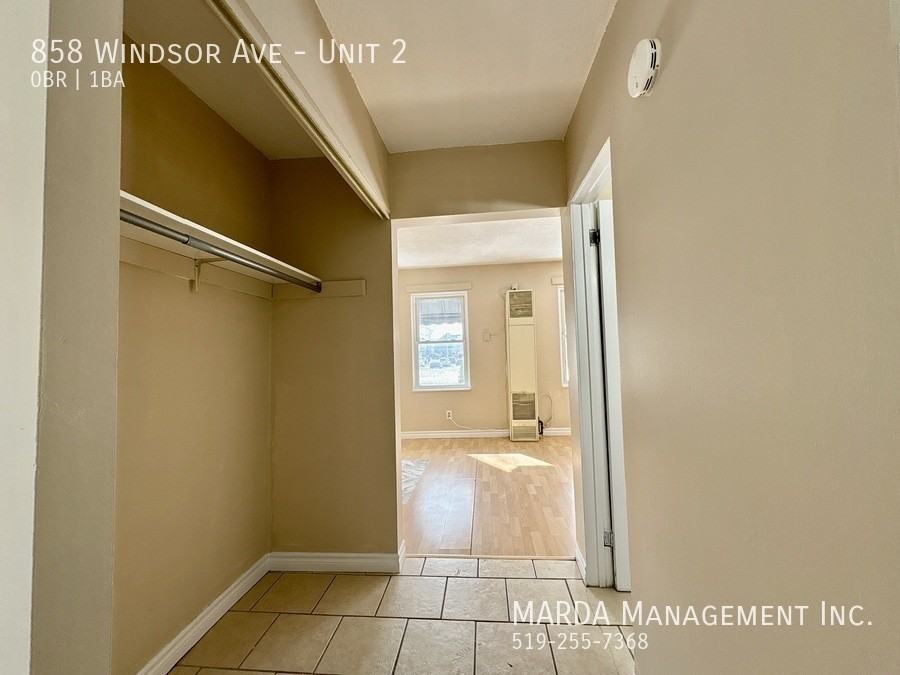 858 Windsor Ave #2 - Photo 4 of 14