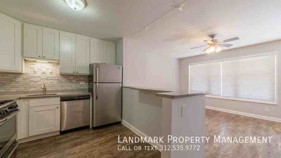 1209 N Harlem Ave #8 - Photo 2 of 15