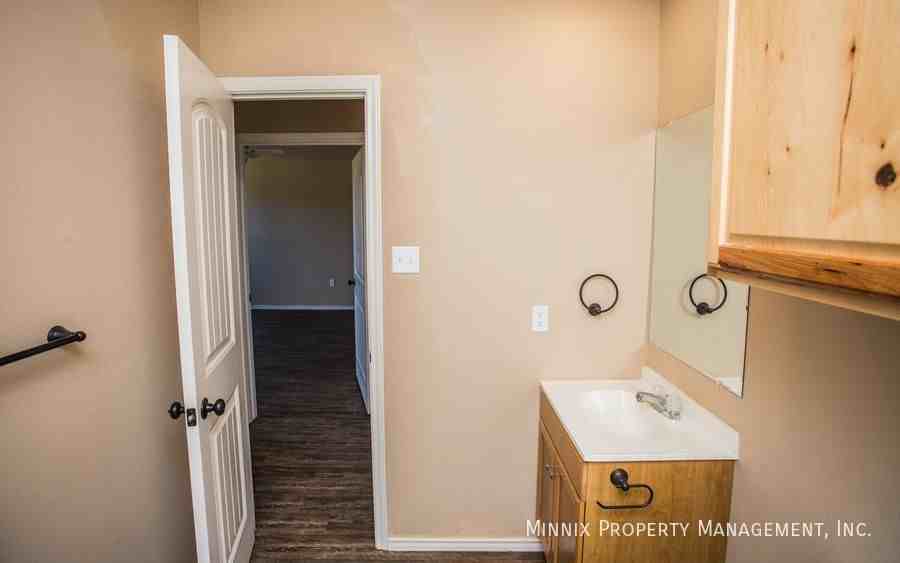 2602 N Avenue P - Photo 7 of 28