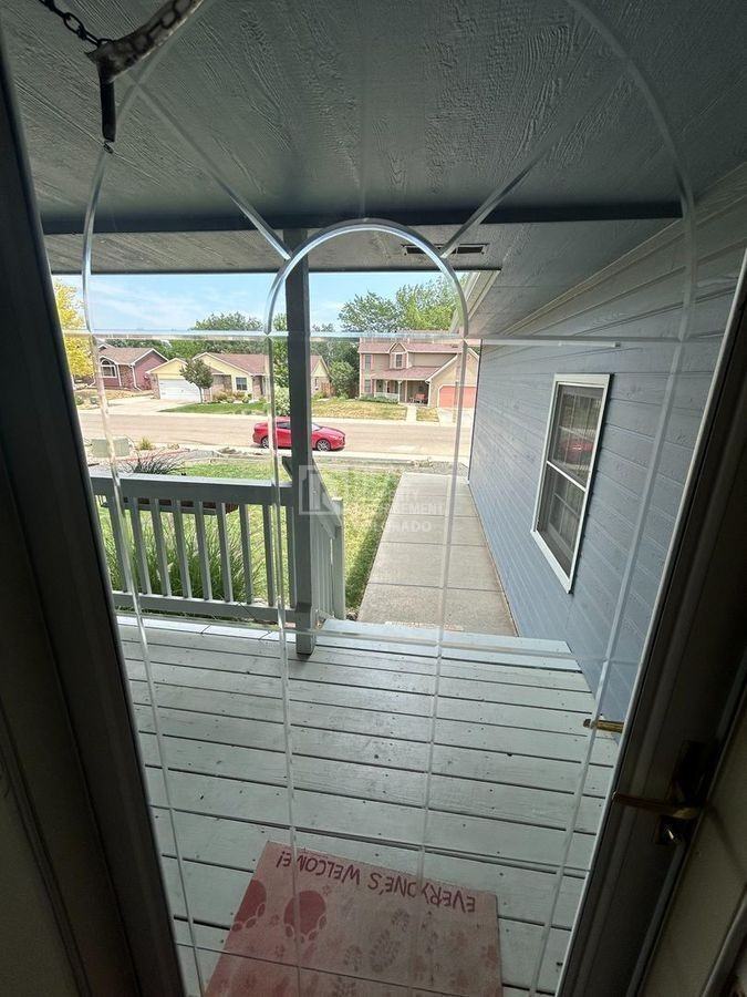 1415 Maple Dr - Photo 4 of 50