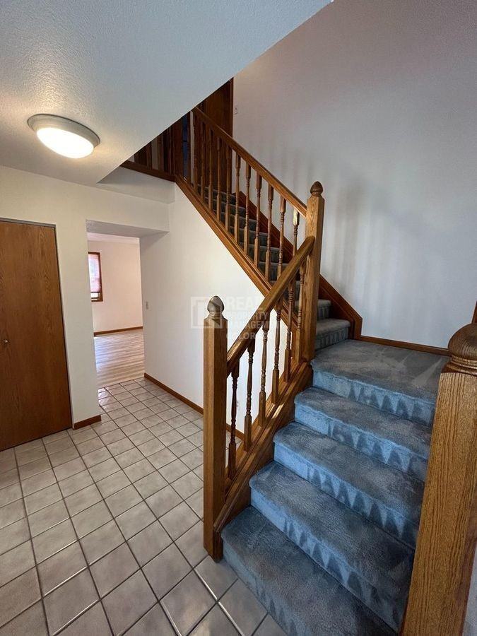 1415 Maple Dr - Photo 7 of 50