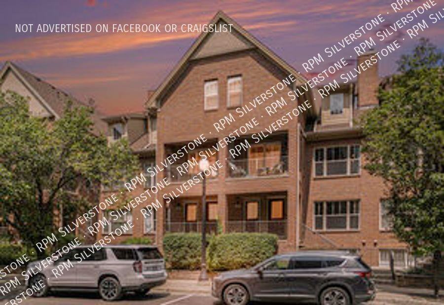 152 Tiffany Ln - Photo 2 of 16