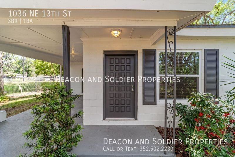 1036 Ne 13th St - Photo 2 of 37