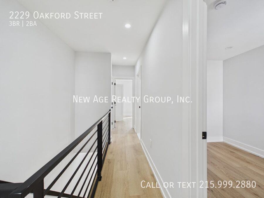 2229 Oakford St - Photo 6 of 17