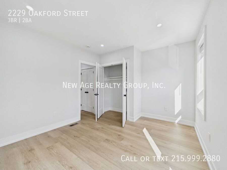 2229 Oakford St - Photo 7 of 17