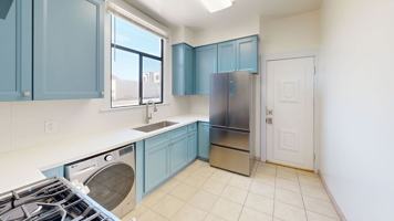 featured image of 305 23rd Ave #04