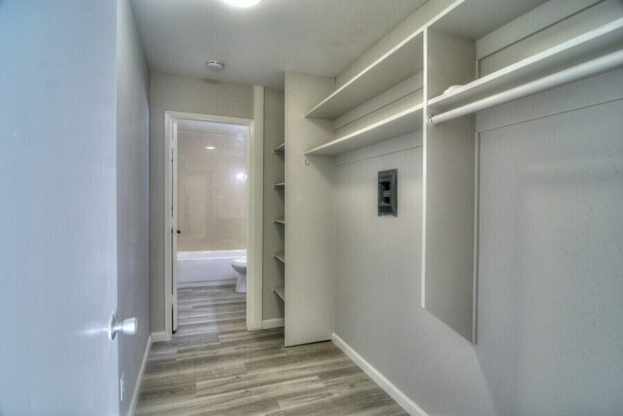 319 Poplar Ave #01 - Photo 7 of 14