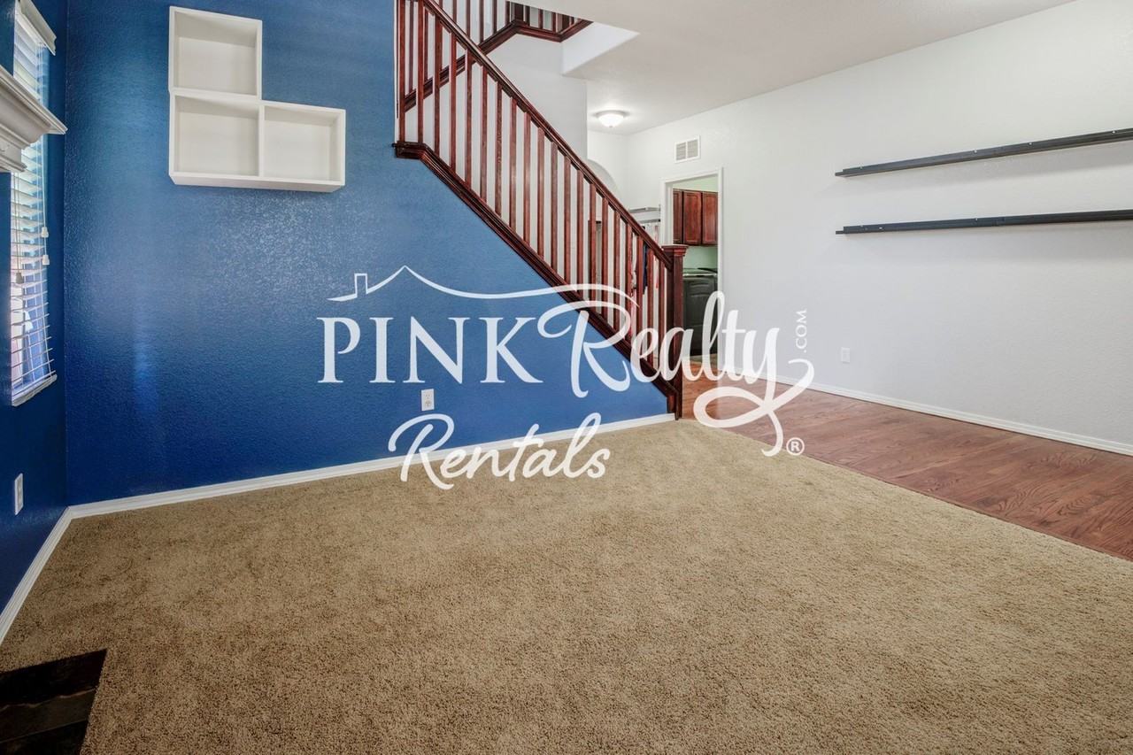 6963 Silverwind Cir - Photo 7 of 34