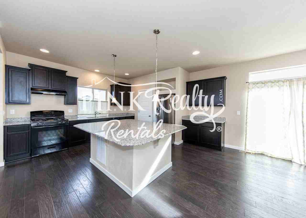 6152 John Muir Trl - Photo 5 of 36