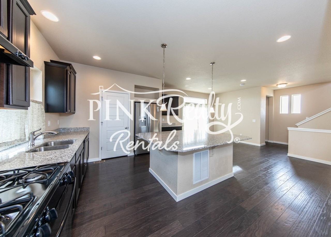 6152 John Muir Trl - Photo 7 of 36