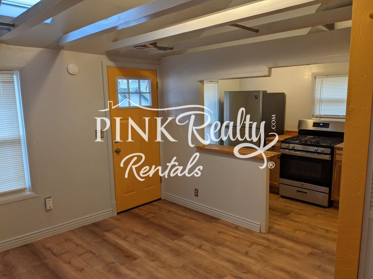 17 Narrows Rd - Photo 4 of 10